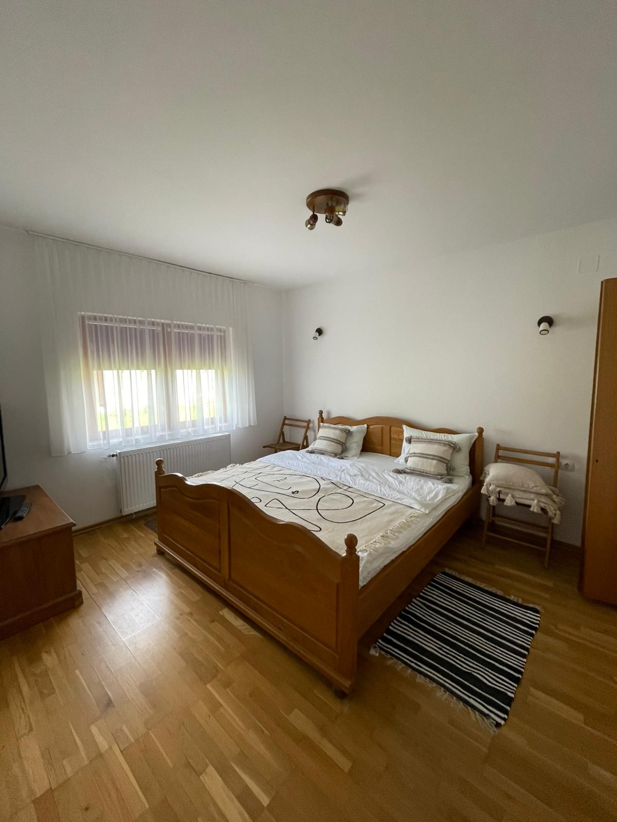 b31d6ede-548d-40d2-81c8-d2ba19a88a73